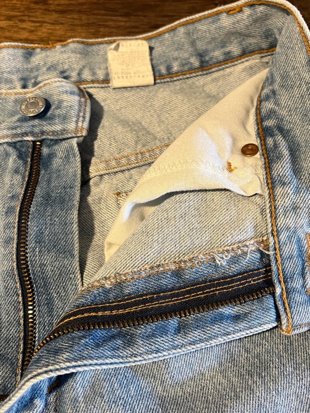 Vintage 00s Levi’s 550 Women Jeans Size 8 - Picture 11 of 11